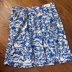 Royal blue and white rose floral pattern skirt, size L
